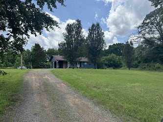 102 Reed Rd - Greenbrier, AR