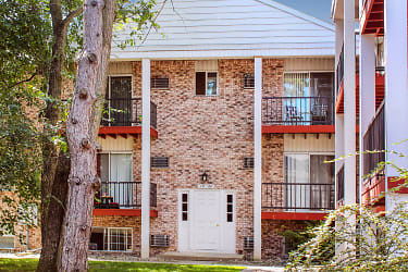 Oak Hill Apartments - Maumee, OH