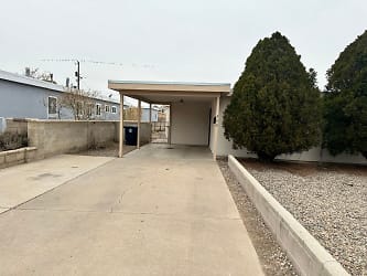 409 Garcia St NE - Albuquerque, NM