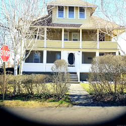 10 Mills Ave - Milford, CT