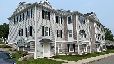 38 Ward St Apartments - Middletown, CT