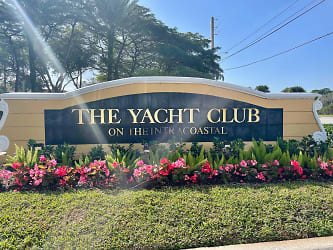 160 Yacht Club Way #109 - Hypoluxo, FL