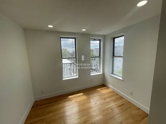 402 Onderdonk Ave #2R - undefined, undefined