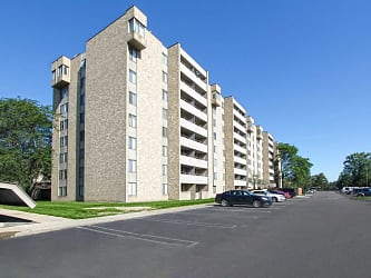The Heights Of Southfield Apartments - Southfield, MI