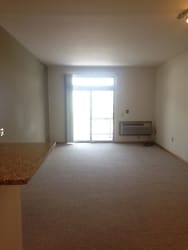 2893 Mickelson Pkwy unit 202 - Fitchburg, WI