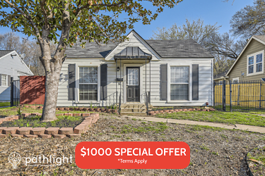 3920 Calmont Avenue - Fort Worth, TX