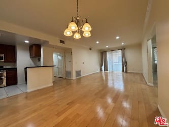 549 E Palm Ave #204 - undefined, undefined