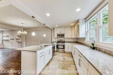 627 Lamont Street NW - Washington, DC