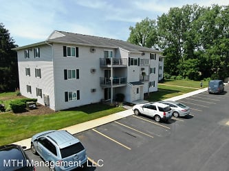 1100 Bowes Road Apartments - Lowell, MI