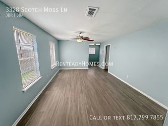 3328 Scotch Moss Ln - La Porte, TX