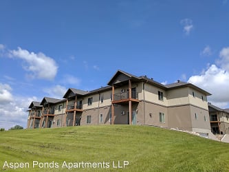 Aspen Ponds Apartments - Fargo, ND