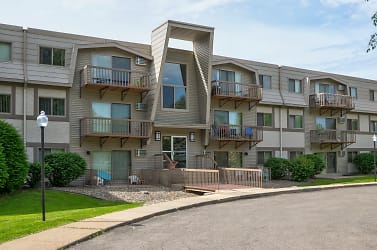Birch Park Apartments - White Bear Lake, MN