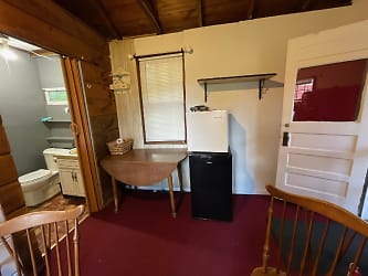 977 Daniel Webster Hwy unit cabin - Woodstock, NH