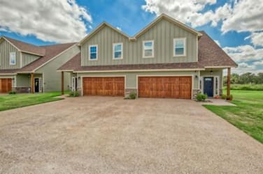 100 Eagle Meadow Dr - Weatherford, TX