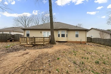 144 Lost River Ln - Bowling Green, KY