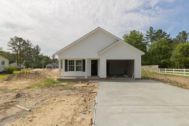 300 Pw Clifton Rd - Brooklet, GA
