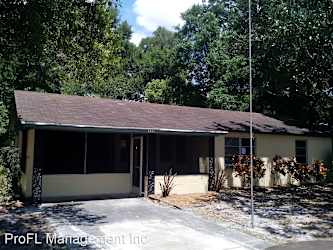 138 Homestead Ave - Debary, FL