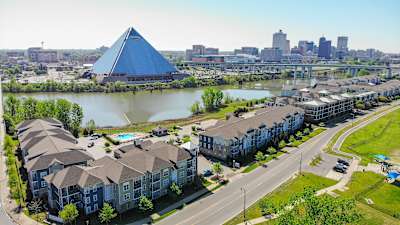 Harbor Island Apartments - Memphis, TN