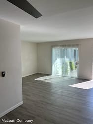 120 Saturmino Drive - 01 Apartments - Palm Springs, CA