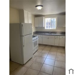 8211 S Hoover St unit 8211 1/8 - Los Angeles, CA