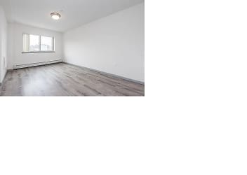 14-45 31st Ave unit 3C - Queens, NY