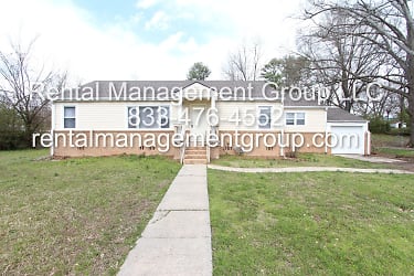 116 22nd Ave NW - Center Point, AL