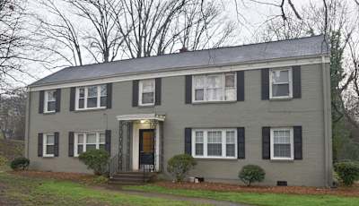 Front bldg.jpg