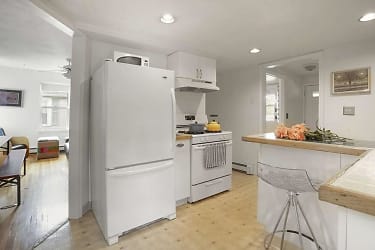 28 Foch St unit 2 - Cambridge, MA