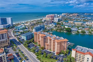 530 S Gulfview Blvd #401 - Clearwater, FL