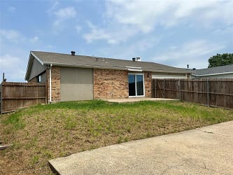 1324 Grinnell Dr - Mesquite, TX