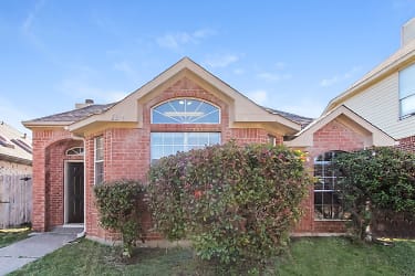 2324 Browning Dr - Mesquite, TX