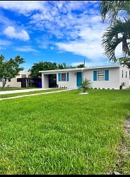 1405 NW 12th St #1405 - Fort Lauderdale, FL