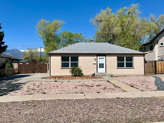 2530 N Wahsatch Ave - Colorado Springs, CO