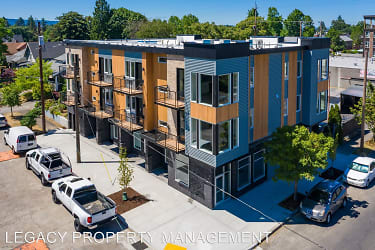 Overlook Lofts Apartments - Portland, OR