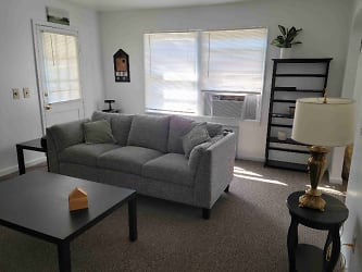 108 W 9th St unit 2 - The Dalles, OR