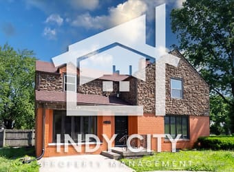 3702 N Oxford St - Indianapolis, IN