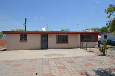 4513 E Juarez St - Tucson, AZ