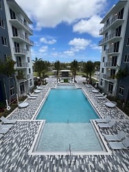 Brandon Estates Apartments - West Palm Beach, FL