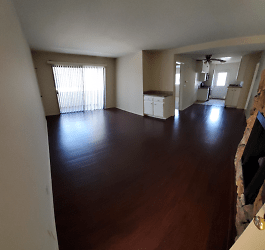 5202 Noble Ave unit 208 - Los Angeles, CA