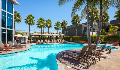 Lincoln Place Apartment Homes - Venice, CA