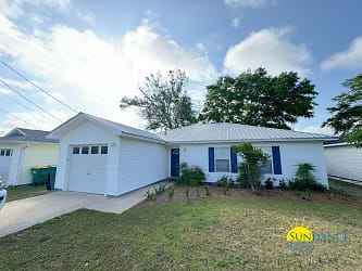 1125 Ivey Terrace - Niceville, FL