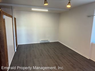 1505 Main St - Springfield, OR