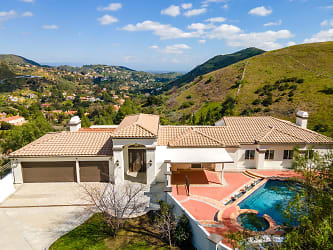 40 Saddlebow Rd - Bell Canyon, CA