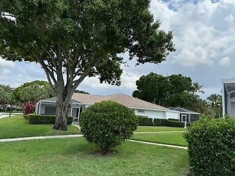 502 Silverleaf Oak Ct - Palm Beach Gardens, FL