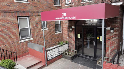 20 Tonnelle Ave unit 5D - Jersey City, NJ