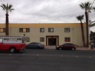 1116 E Ogden Ave unit 15 - Las Vegas, NV