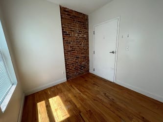 555 Winchester Ave unit 5 - New Haven, CT