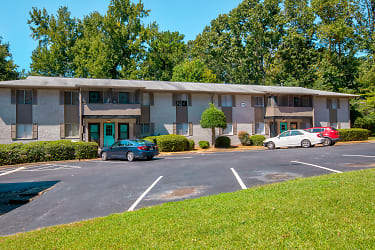 Summit Grove Apartments - Decatur, GA