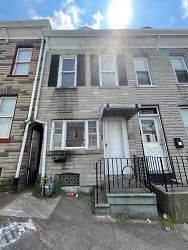 1124 Green St - Reading, PA