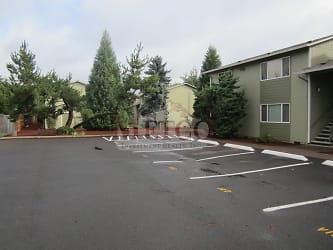 1310 Q St - Springfield, OR